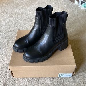 Steve Madden Hutch Black Boots